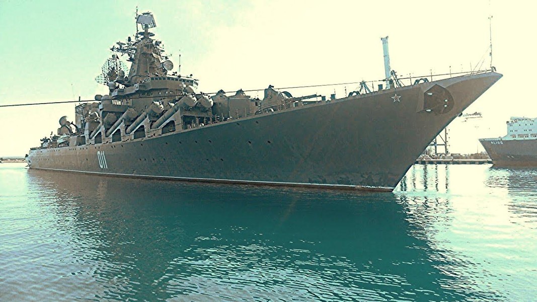 Tuần dương hạm Varyag tới Địa Trung Hải, sẵn sàng vào Biển Đen?