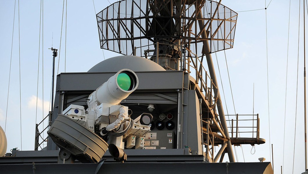 Hải quân Mỹ sắp có hệ thống laser chống tên lửa ‘độc nhất vô nhị’