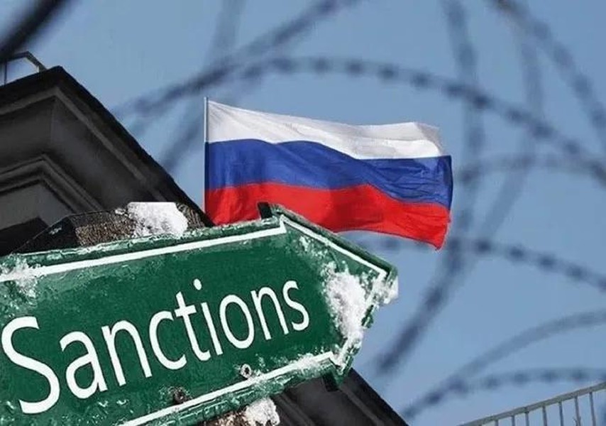 Tăng trưởng sản xuất Nga đạt đỉnh cao 18 năm bất chấp các lệnh trừng phạt