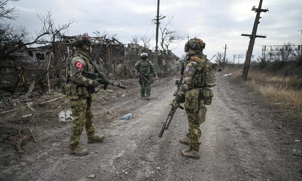 Nhóm nhỏ lực lượng đặc biệt NATO bất ngờ có mặt tại Ukraine?