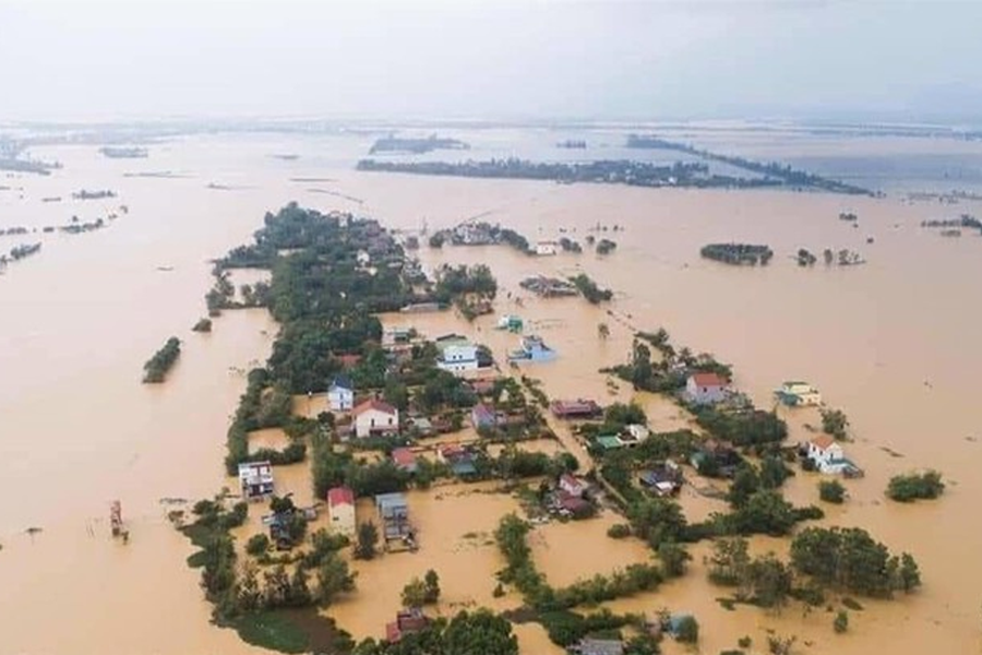 [Ảnh] 5 trận lũ lụt lớn mà miền Trung phải gánh chịu trong vòng 10 năm trở lại đây