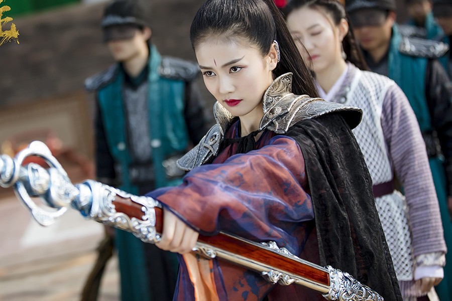 [ẢNH] Bạch Lộc: Ôm mộng làm thần tượng Kpop rồi hoá ‘nữ cường nhân’ của màn ảnh Hoa ngữ