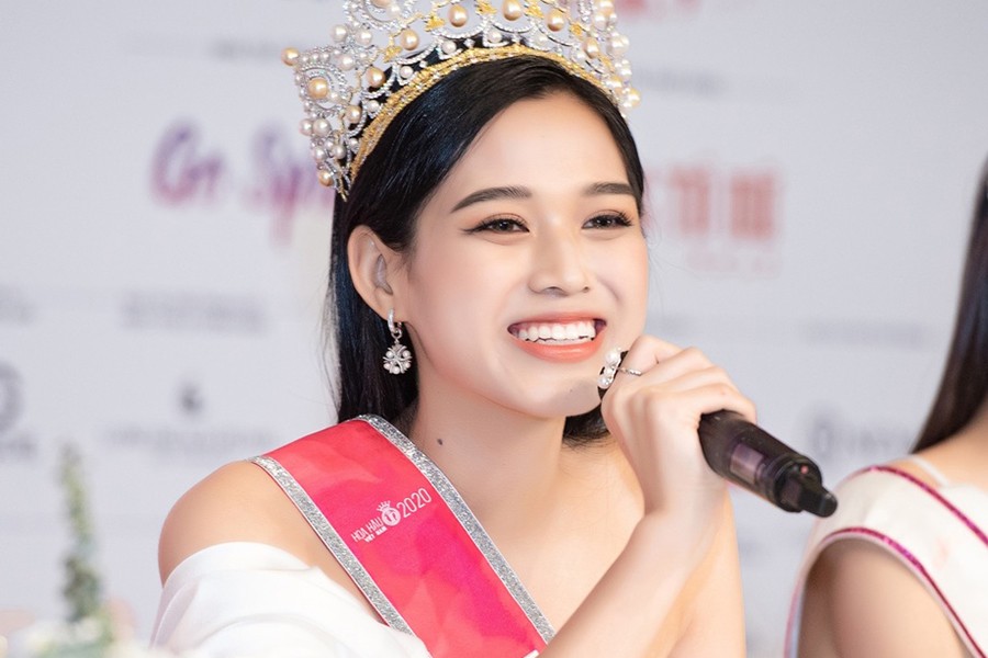 [ẢNH] Bất ngờ trước thành tích học tập cực “khủng” của top 3 Hoa hậu Việt Nam 2020