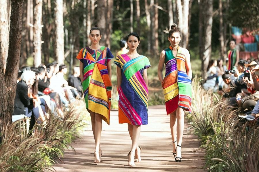 Văn hóa Việt Nam đẹp và chân thực qua những thiết kế của Diego Chula 