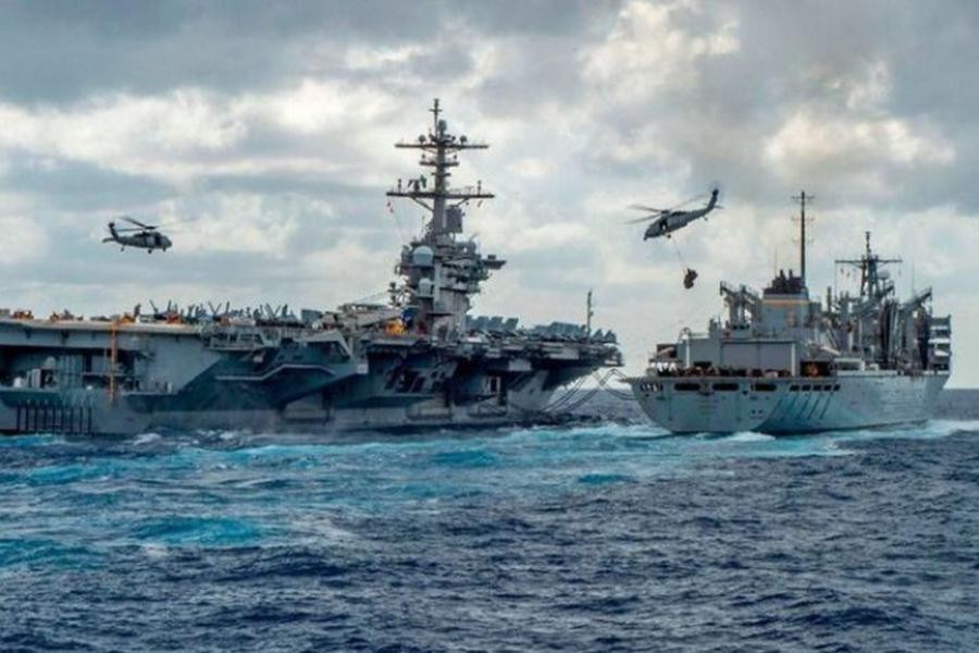 [ẢNH] Anh - Mỹ hợp lực thành một nhóm tác chiến tàu sân bay chung