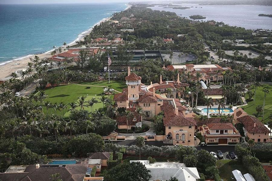 [Ảnh] Tại sao bãi đỗ trực thăng ở khu Mar-a-Lago của ông Donald Trump lại bị phá dỡ? 