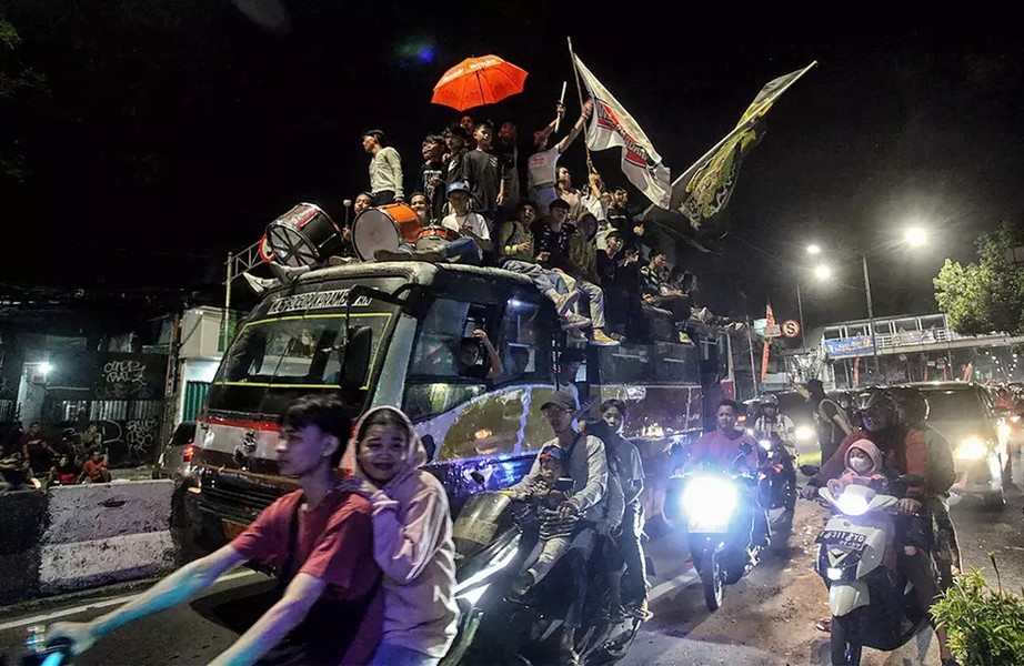 Mọi phương tiện đều ‘nghẽn’ trong đợt di dân lớn nhất lịch sử Indonesia 