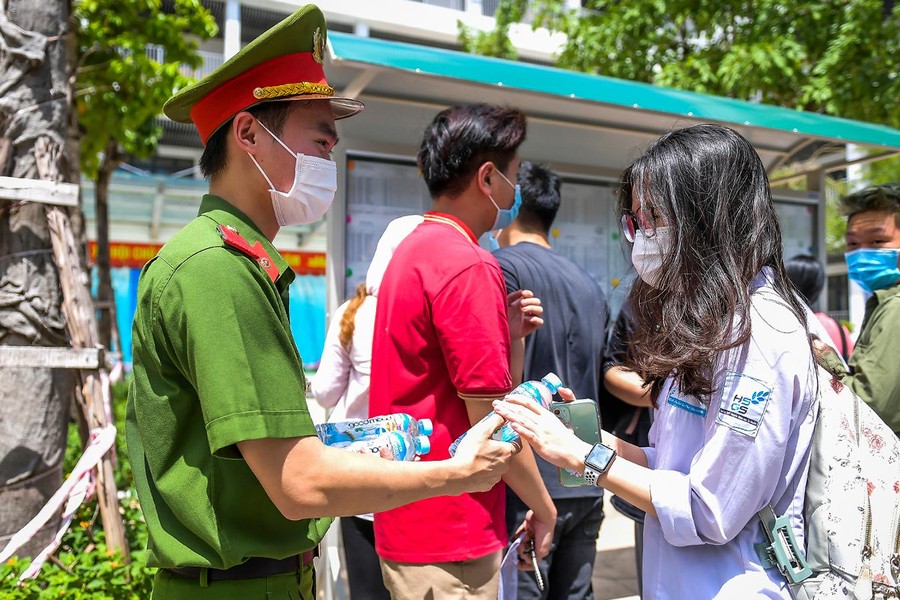 Bảo vệ tuyệt đối an toàn kỳ thi tốt nghiệp THPT tại Hà Nội