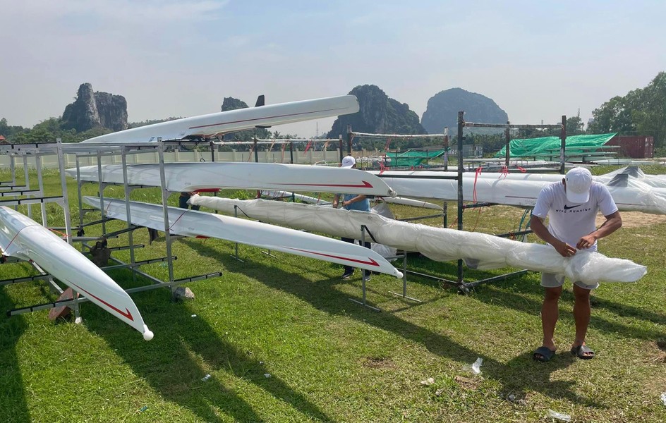 Rowing Việt Nam đại thắng trong ngày ra quân