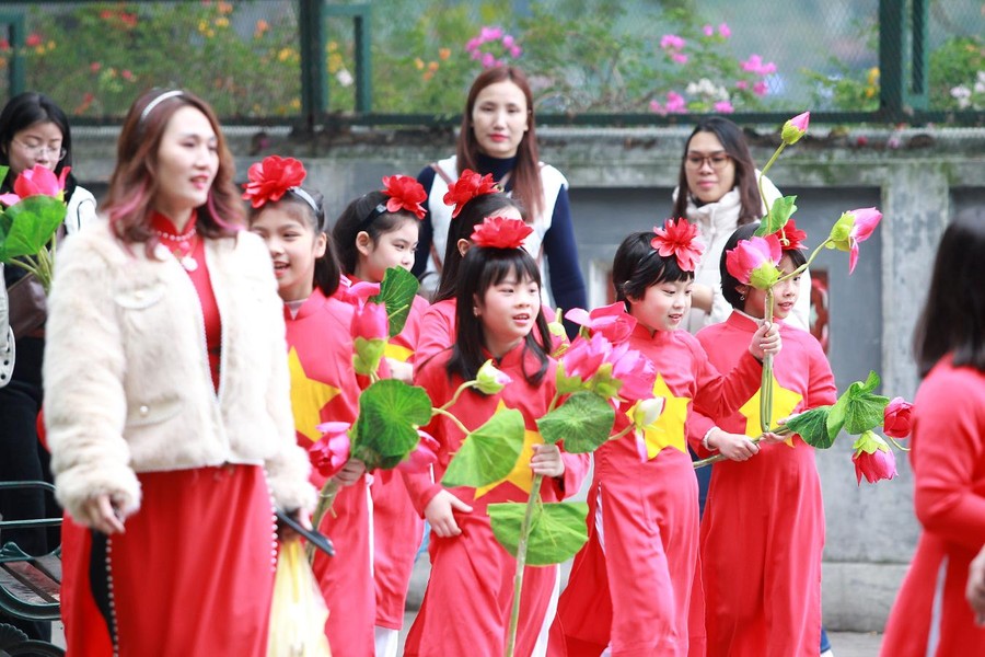 Lan toả giá trị truyền thống qua Lễ hội Áo dài du lịch Hà Nội