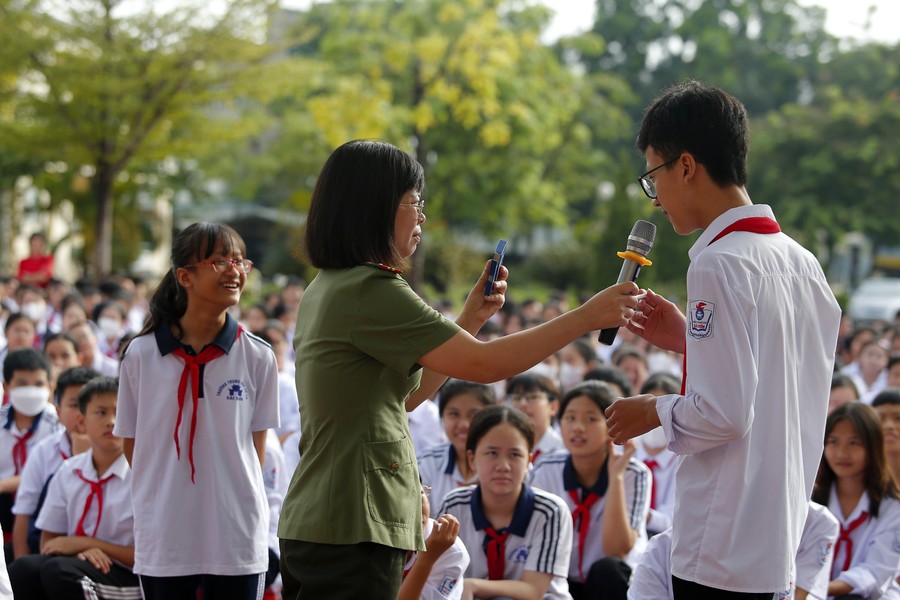 Tuyên truyền nhận biết, phòng chống ma túy cho gần 1.500 học sinh tại huyện Quốc Oai
