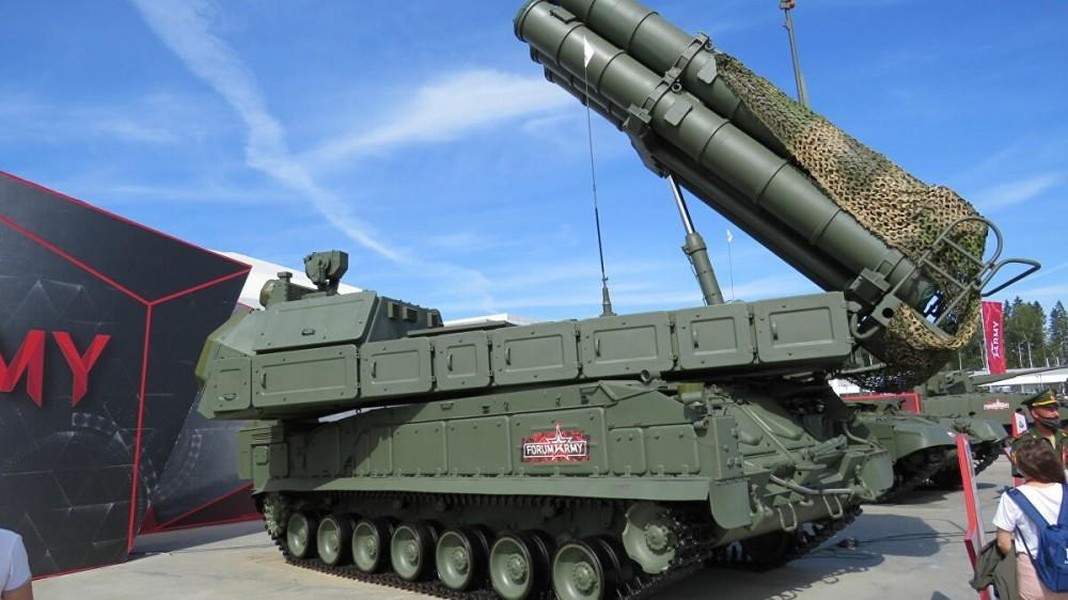 [ẢNH] Vũ khí Nga khuấy đảo triển lãm quốc phòng IDEX-2021