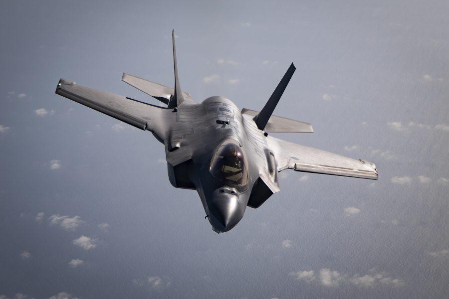 [ẢNH] Mỹ quan ngại UAE để Trung Quốc tiếp cận tiêm kích F-35