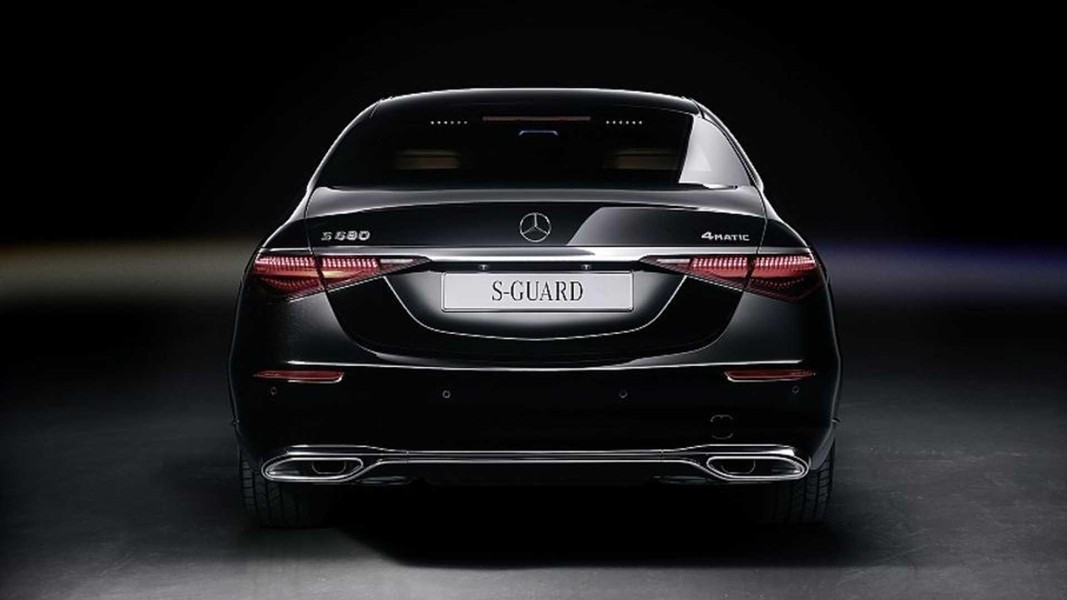 [ẢNH] Mercedes-Benz ra mắt phiên bản bọc thép siêu an toàn của S-Class