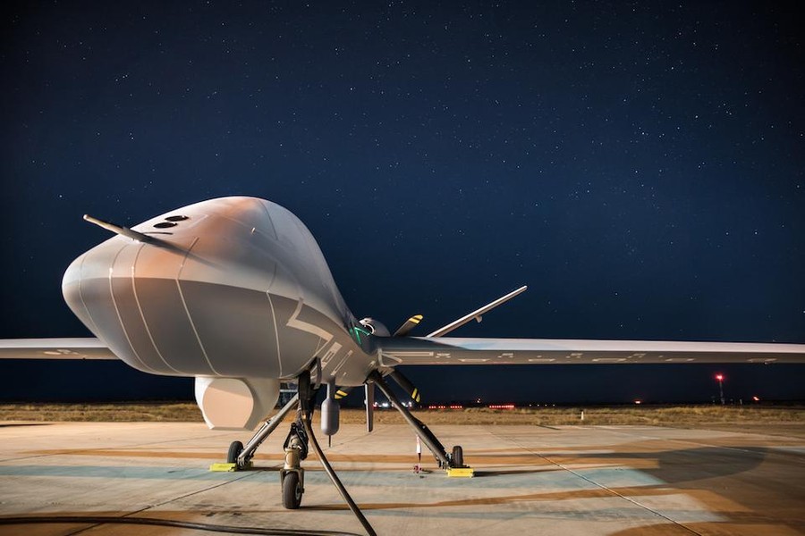 [ẢNH] Anh đầu tư trung tâm huấn luyện UAV đa nhiệm Protector mới
