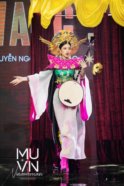 Ấn tượng với trang phục dân tộc của Hoa hậu Hoàn vũ Việt Nam 2022