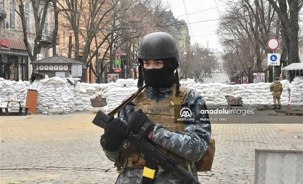 Ukraine tăng cường phòng thủ Odessa