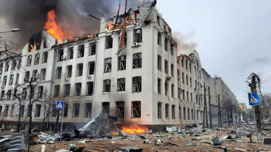 Xung đột Nga-Ukraine: Nga ‘vãi’ tên lửa ra đòn hủy diệt