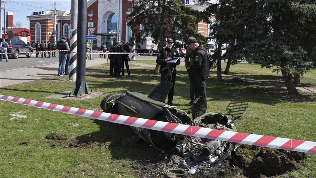 Vụ tấn công ga xe lửa Kramatorsk: Tochka-U núp bóng Iskander?
