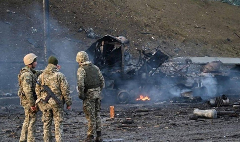 Quân đội Nga rút lui ở Kharkiv, quyết nối thông Donbass với Crimea?