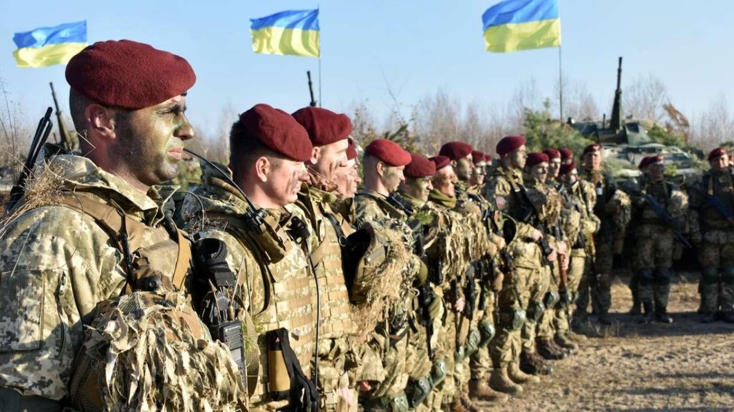 Belarus lại sẵn sàng tham chiến trong xung đột Nga-Ukraine?