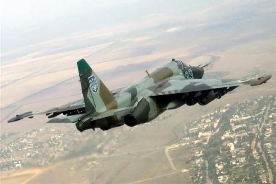 Ukraine được nước nào bí mật cung cấp thêm 4 cường kích Su-25?