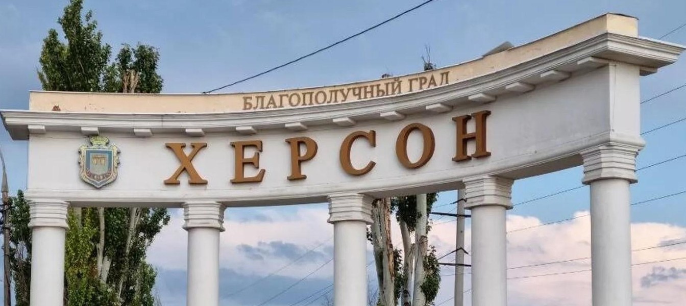 Chính xác thì điều gì khiến Nga ra quyết định rút quân khỏi Kherson?
