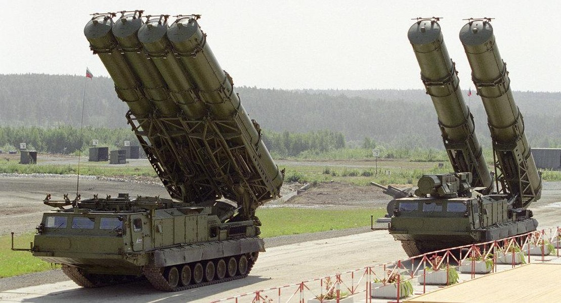 Hàng trăm tên lửa Nga bất ngờ di chuyển khiến Ukraine hoang mang