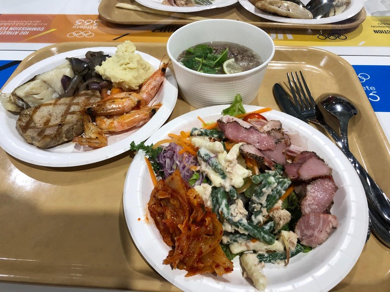 [ẢNH] Cận cảnh một bữa ăn của VĐV Việt Nam ở Olympic Tokyo