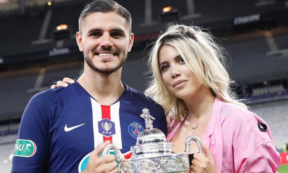 [ẢNH] Cầu thủ 'cướp vợ bạn' gặp hạn khi Messi tới PSG