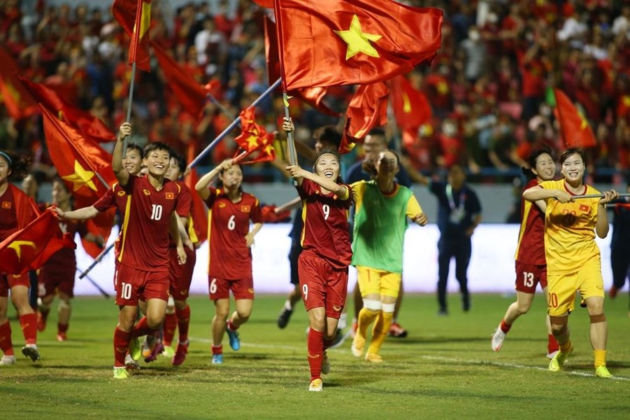 Những khoảnh khắc để đời khi tuyển nữ Việt Nam vô địch SEA Games 31