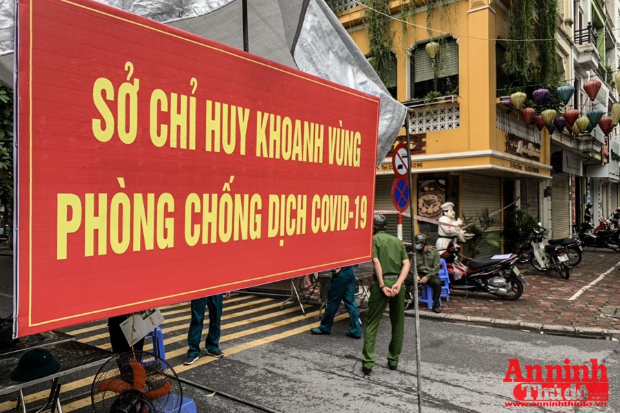 [ẢNH] Hà Nội: Mở rộng vùng phong tỏa ở Giáp Bát vì 4 lái xe đường dài từ TP Hồ Chí Minh dương tính