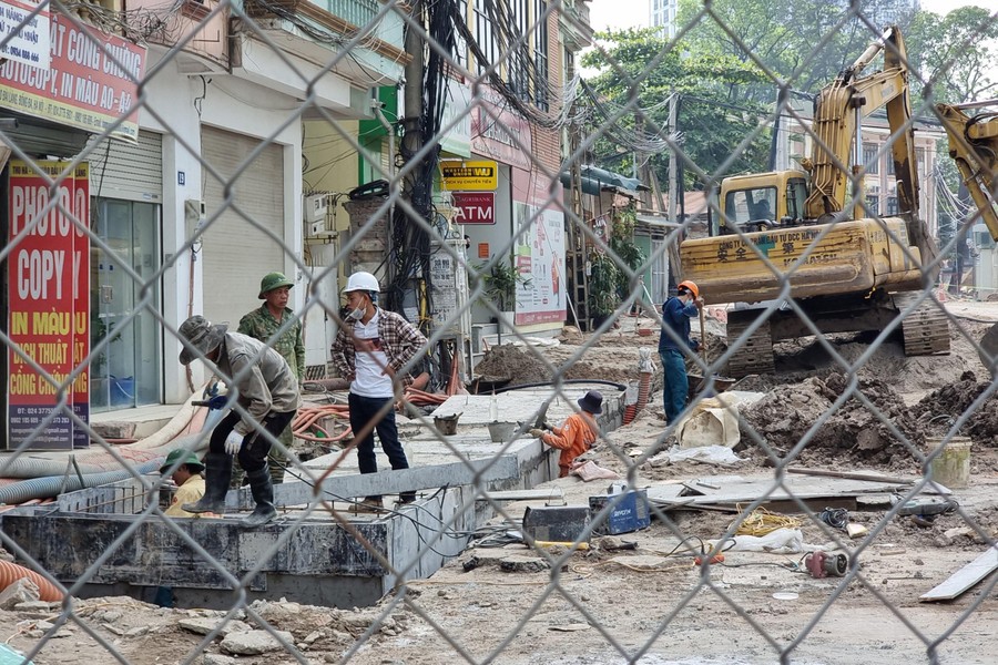 Toàn cảnh tiến độ dự án đường Huỳnh Thúc Kháng kéo dài gần 350 tỷ đồng ở Hà Nội