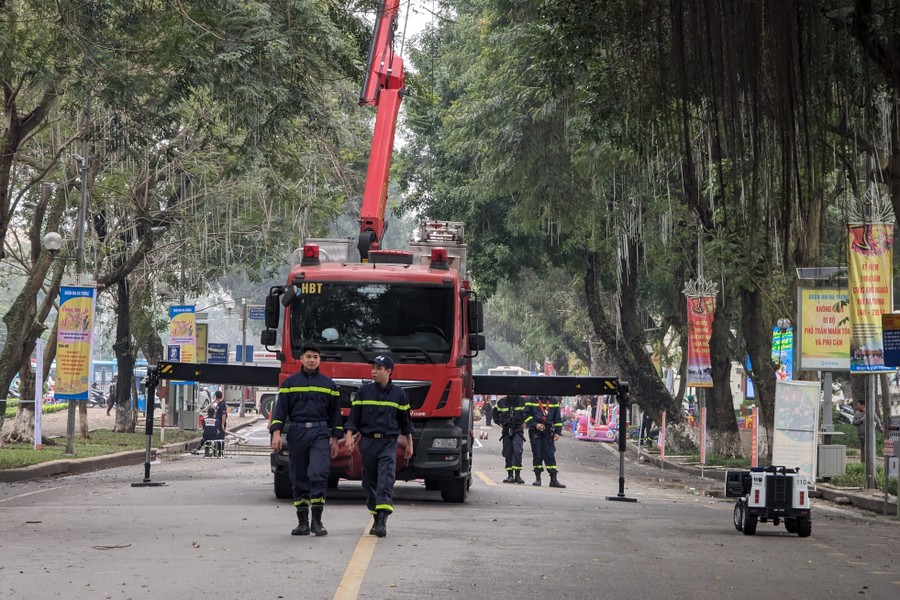 Cận cảnh trải nghiệm PCCC và cứu nạn, cứu hộ không thể bỏ qua đang diễn ra ở Hà Nội