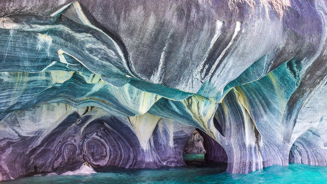 Vẻ đẹp huyền diệu của hang động đá quý hơn 6.000 năm