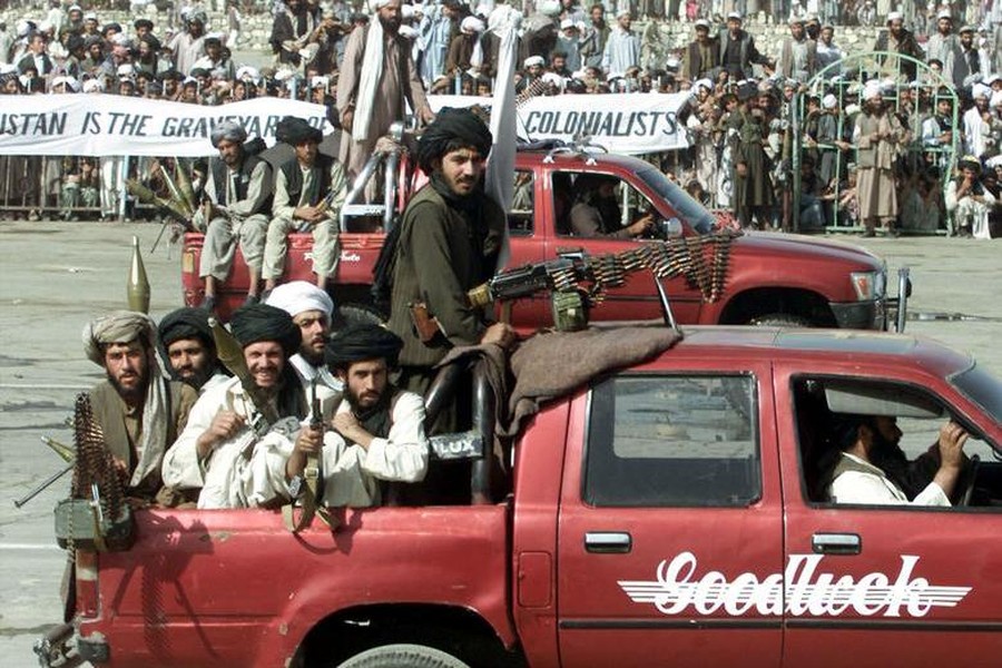 [ẢNH] Nhìn lại thời kỳ Taliban cai trị và cuộc can thiệp quân sự của Mỹ vào Afghanistan cách đây 20 năm