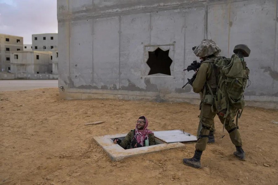 Cận cảnh bên trong căn cứ quân sự Israel mô phỏng Gaza thu nhỏ