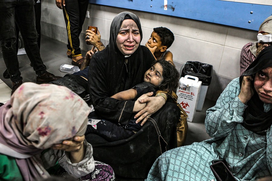 Biểu tình bùng phát khắp Trung Đông sau vụ nổ bệnh viện ở Gaza