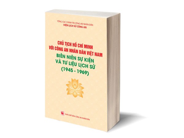 Tác phẩm đặc biệt của lực lượng CAND mừng sinh nhật Bác ảnh 1
