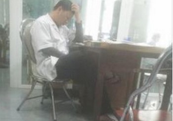 Audio 29-3-2016: Gia đình nghệ sĩ hài Minh Béo không bảo lãnh tại ngoại vì mức phí quá cao ảnh 2 Audio 29-3-2016: Gia đình nghệ sĩ hài Minh Béo không bảo lãnh tại ngoại vì mức phí quá cao ảnh 2