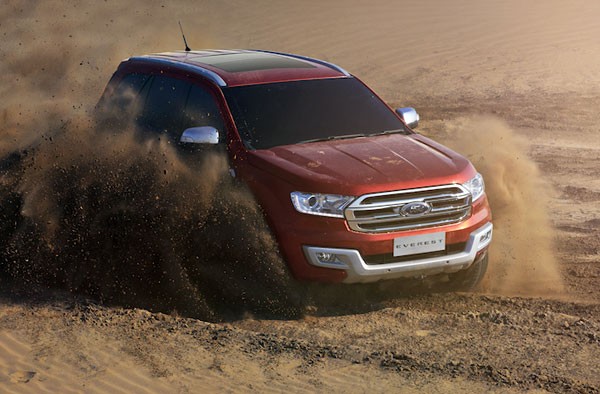 Ford Everest tăng giá lên hơn 1,9 tỷ đồng ảnh 1