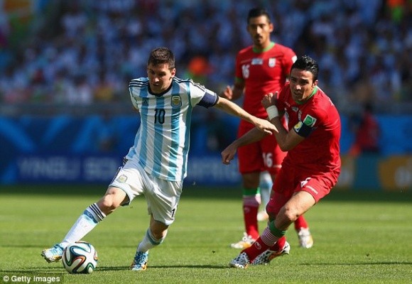 Lóe sáng phút bù giờ, Messi đưa Argentina vào vòng 16 đội ảnh 1 Lóe sáng phút bù giờ, Messi đưa Argentina vào vòng 16 đội ảnh 1