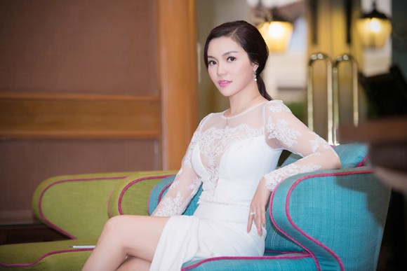 Ca sĩ Ngọc Anh khoe dáng nuột nà, quyến rũ ảnh 1 Ca sĩ Ngọc Anh khoe dáng nuột nà, quyến rũ ảnh 1