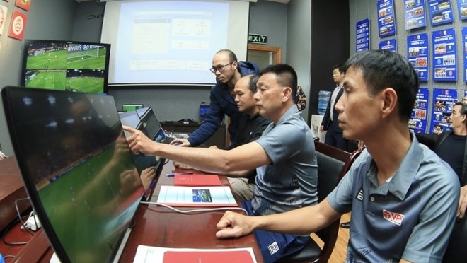 FIFA cấp phép VAR tại Việt Nam sớm hơn 3 tháng ảnh 1