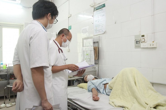 Hà Nội thêm 7 ổ dịch sốt xuất huyết mới, có gia đình 2-3 người cùng nhập viện ảnh 1