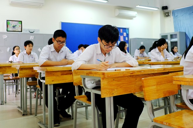 Lịch thi chính thức tuyển sinh lớp 10 công lập Hà Nội năm 2023 ảnh 1