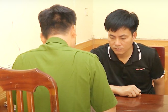 Cơ quan CSĐT CAQ Ba Đình ghi lời khai đối tượng Nguyễn Diên Phương