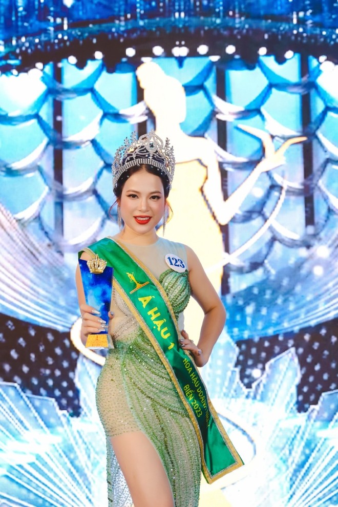 Nhan sắc Quảng Trị đăng quang Á hậu 1 "Hoa hậu Doanh nhân Biển 2023" ảnh 5