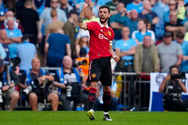Hạ MU bằng 2 tuyệt phẩm, Man City vô địch cúp FA ảnh 2