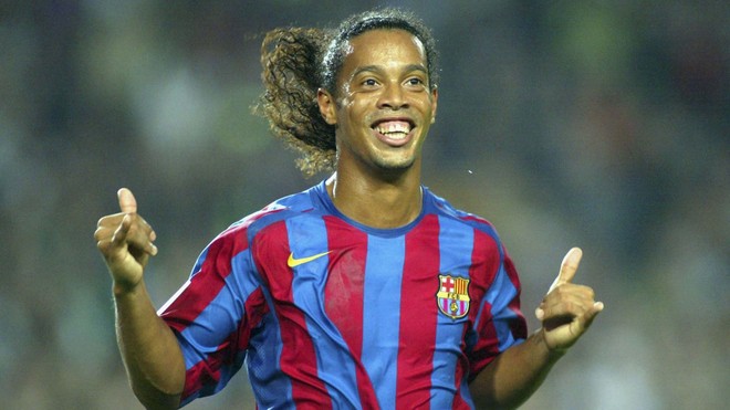 Ronaldinho có thể phải ngồi tù lần nữa vì tội lừa đảo ảnh 2